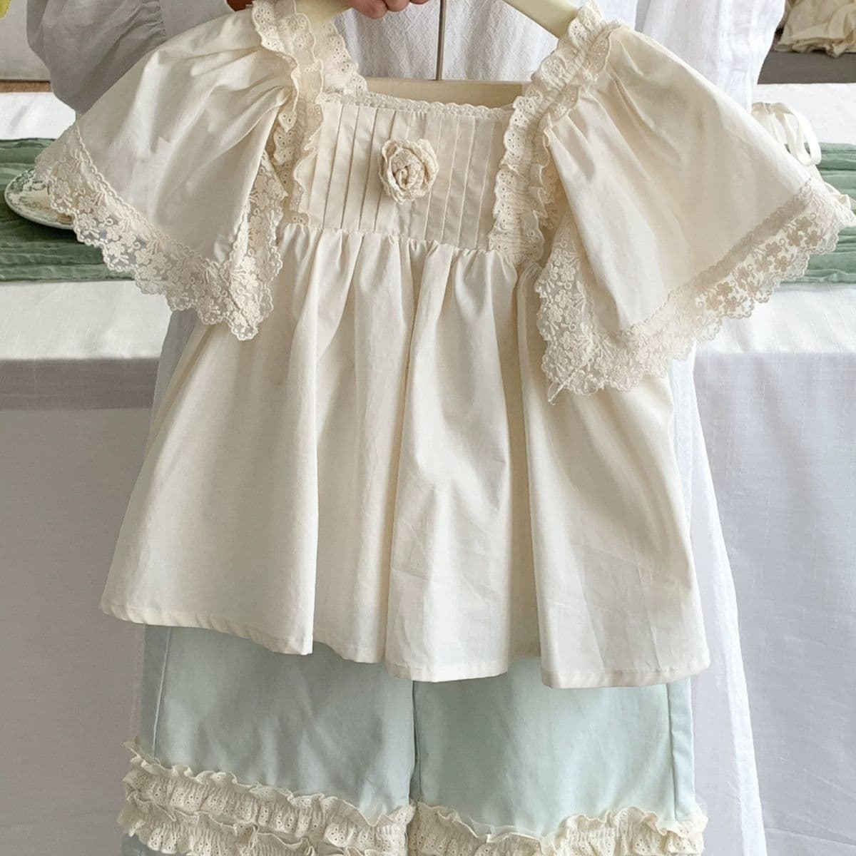 Girls Korean Style Doll Collar Floral Summer Set