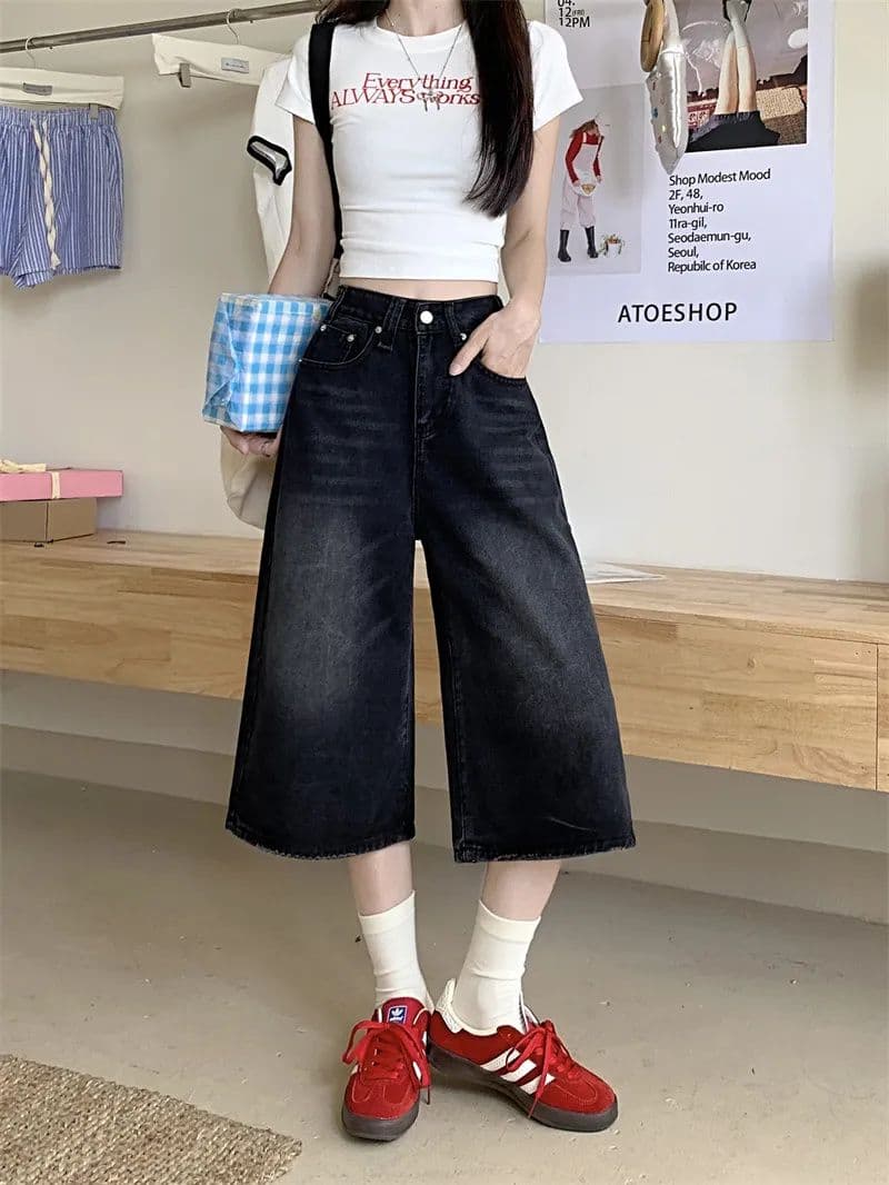 Women’s Black Vintage High-Waist Washed Denim Culotte Shorts – Loose Wide-Leg Fit