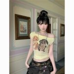 Retro Puppy Print Off-Shoulder T-Shirt – Women’s Vintage Two-Way Cute Streetwear Top