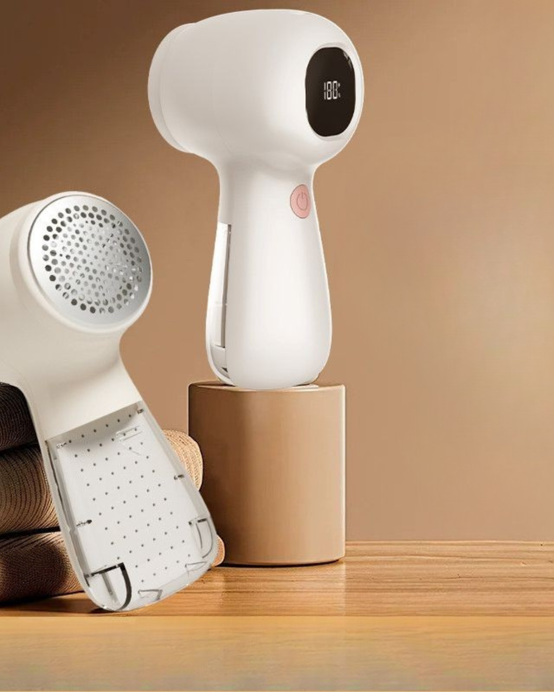5_208bb944-f460-41a3-a3ec-1f900eadd3bd Dog-Shaped Fabric Lint Remover - Image 1