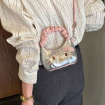 Cute Girls KT Cat Crossbody Bag - Image 6