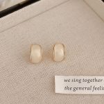 Simple and versatile pearl earrings new trendy Internet celebrity temperament earrings - Image 8
