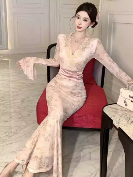 Lace Trim V-Neck Flared Sleeve Maxi Dress – Slim Fit Fishtail Elegant Evening Gown