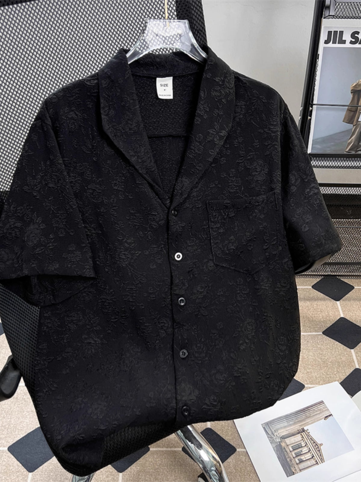 O1CN01uyHXUc1deaYoDYuTf__864633761_jpg Unisex Lazy Style Jacquard Loose Short Sleeve Shirt - Image 1