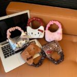 Cute Girls KT Cat Crossbody Bag